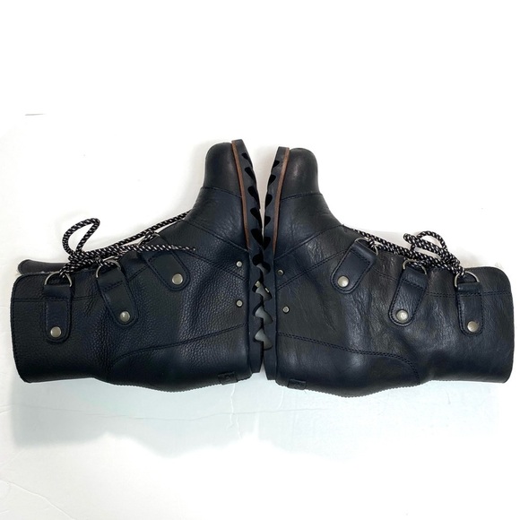 Sorel Joan Of Arctic Wedge Mid Shearling Boot in Black Size 6 NL2703-010 - Picture 8 of 14